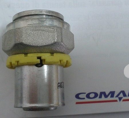 RACCORDO MULTISTRATO GAS DADO LIBERO CON GUARNIZIONE PIANA 30X3/4 COMAP